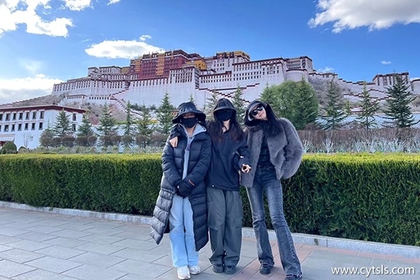 去西藏旅行3個(gè)人需要多少錢(qián)